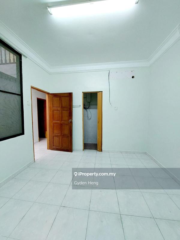 1-storey Terraced House for Sale in Taman Kota Jaya, Kota Tinggi by Gyden Heng - iProperty.com.my