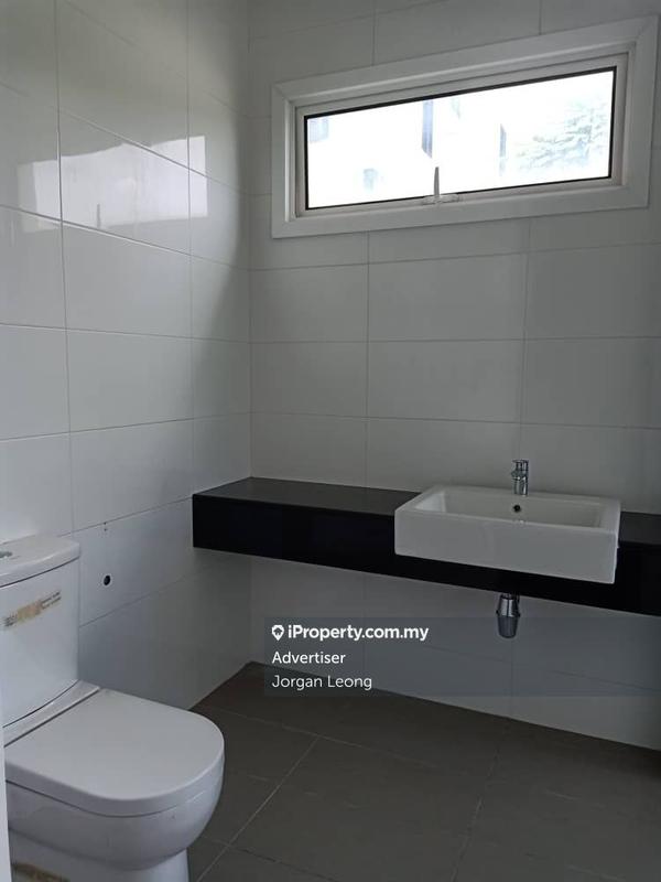 For Sale - 280 Park Homes