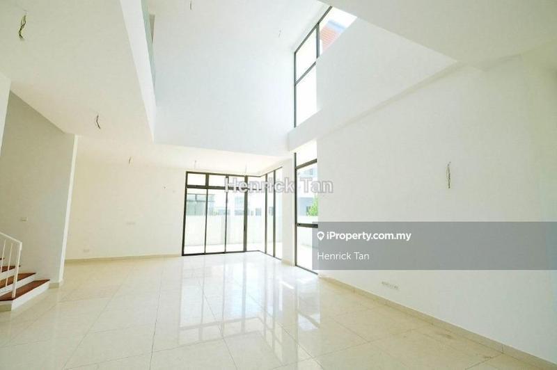 Banglo untuk Dijual di Kota Kemuning, Shah Alam oleh Henrick Tan - iProperty.com.my