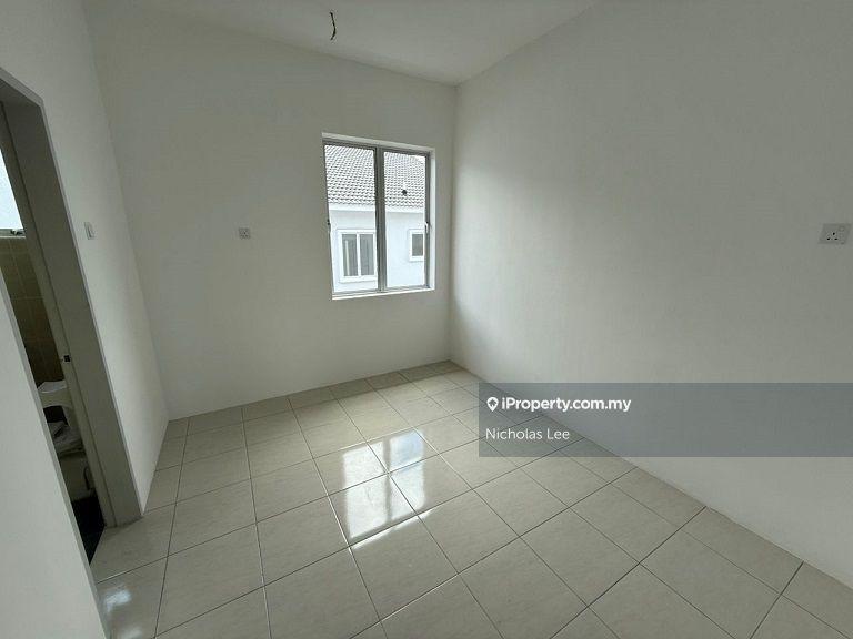 Rumah Berangkai 2 Tingkat untuk Dijual di Taman Metro Maya, Batu Gajah oleh Nicholas Lee - iProperty.com.my