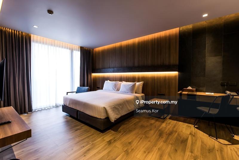 For Sale - ⭐ 4 star ⭐ Shopping Mall (100% occupied) ⭐ RM298psf ⭐ 258 rooms ⭐