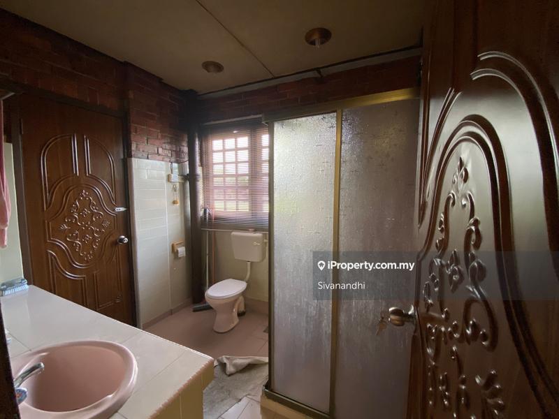 Bungalow House for Sale in Taman Gembira, Teluk Pulai, Melawis, Klang by Sivanandhi - iProperty.com.my