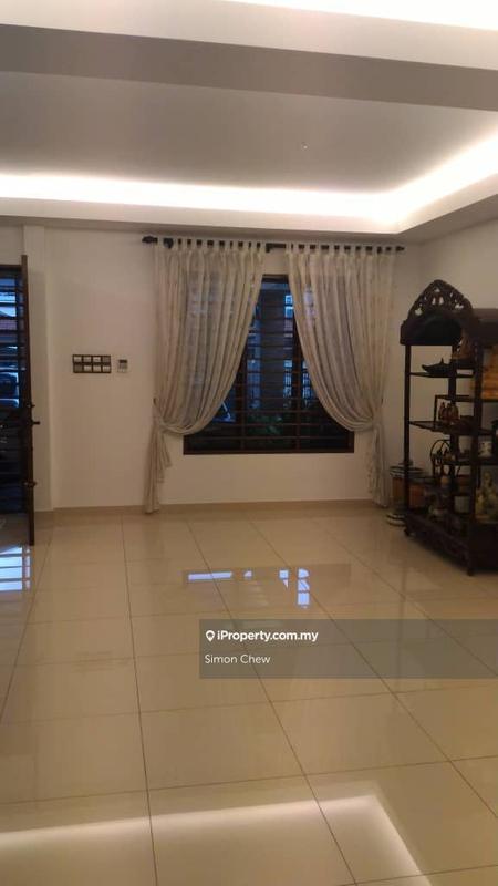 2.5-storey Terraced House for Sale in Bandar Bukit Puchong, Puchong by Simon Chew - iProperty.com.my