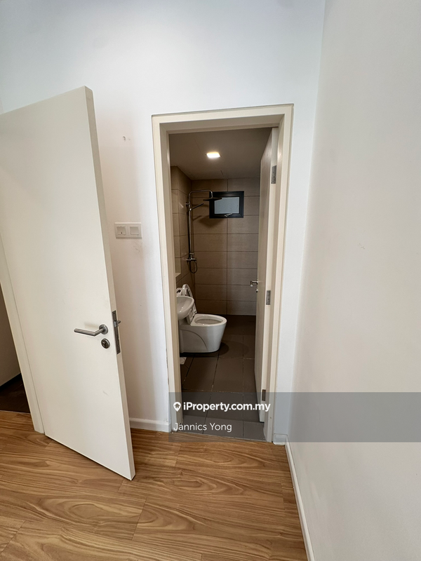 For Rent - Lakefront Residence