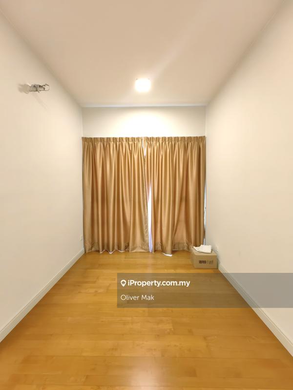 Kondominium untuk Dijual di KM1 East oleh Oliver Mak - iProperty.com.my