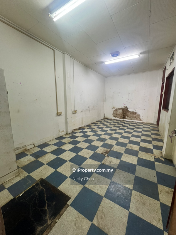 Shop for Sale in Seremban Town Shop Lot Near Pasar Besar, Seremban by Nicky Chua - iProperty.com.my