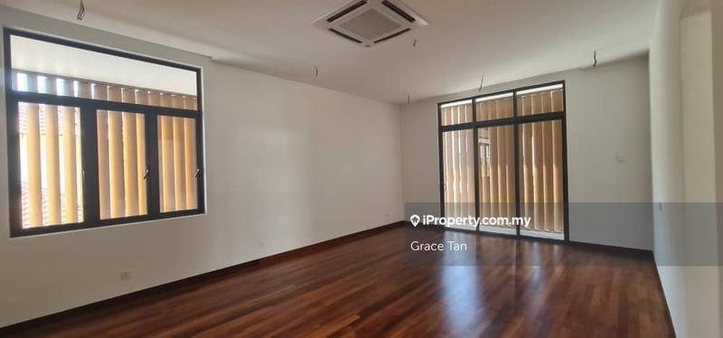 Bungalow House untuk Dijual di Seri Kembangan, Selangor oleh Grace Tan - iProperty.com.my