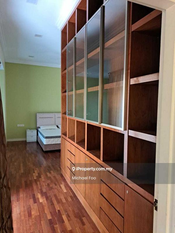 Banglo untuk Dijual di Serdang, Seri Kembangan oleh Michael Foo - iProperty.com.my