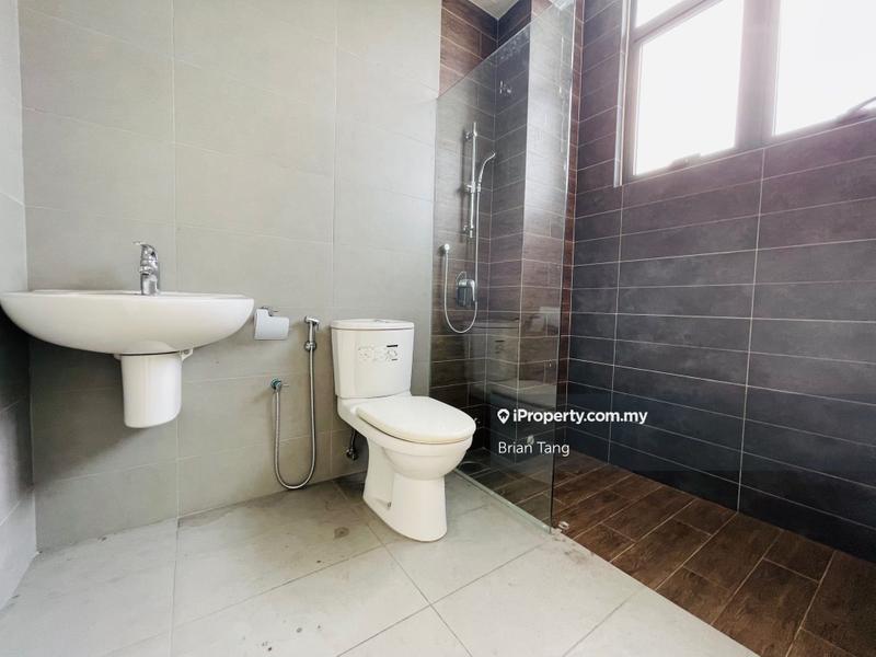 Bungalow House for Sale in Foresthill Damansara, Damansara Perdana by Brian Tang - iProperty.com.my