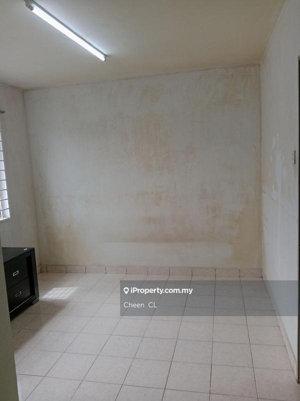 Apartment for Sale in Pangsapuri Jati Selatan by Cheen  CL - iProperty.com.my