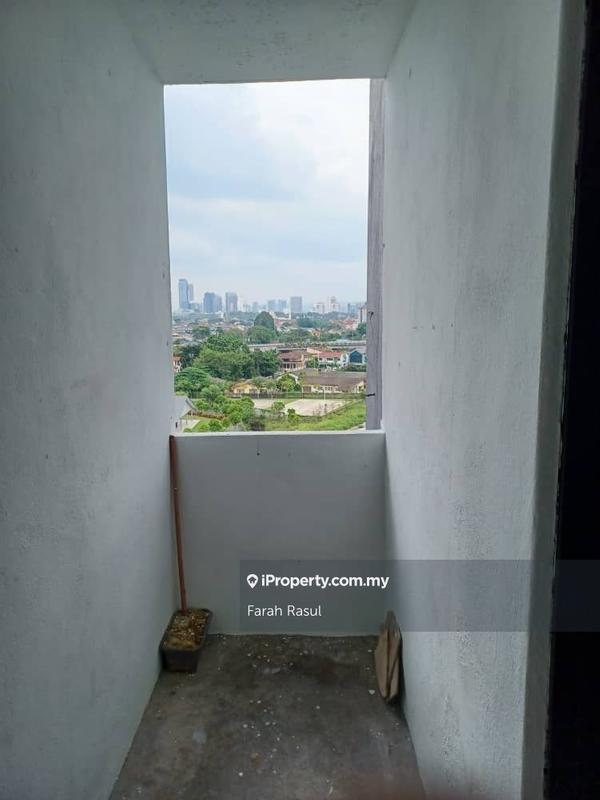 For Sale - Taman Petaling Utama Flat