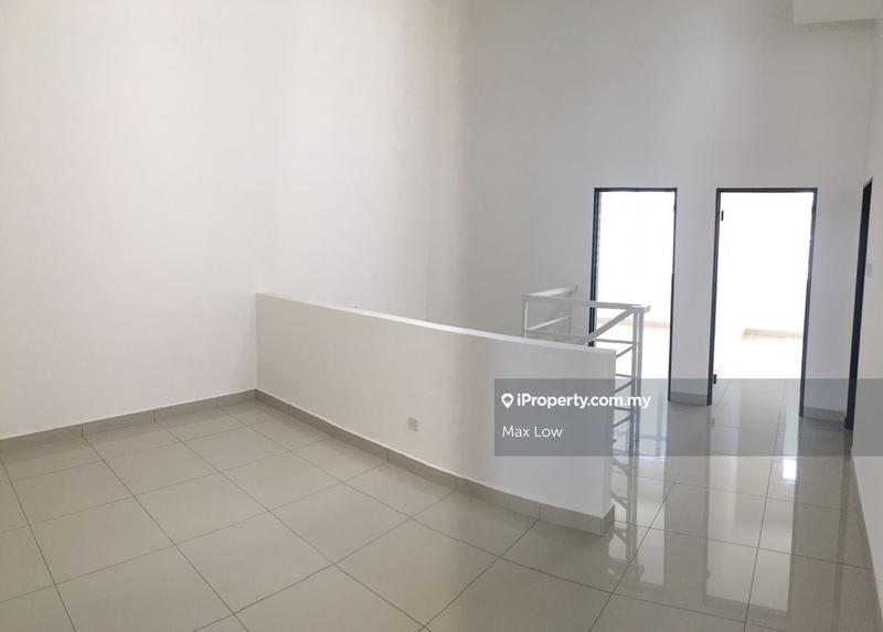 Rumah Berangkai 2 Tingkat untuk Dijual di Suria Warisan, Kota Warisan, KLIA, Sepang, Sepang oleh Max Low - iProperty.com.my