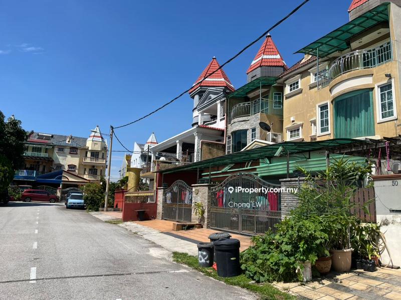 3-storey Terraced House for Sale in Cheras, Cheras by Chong LW - iProperty.com.my