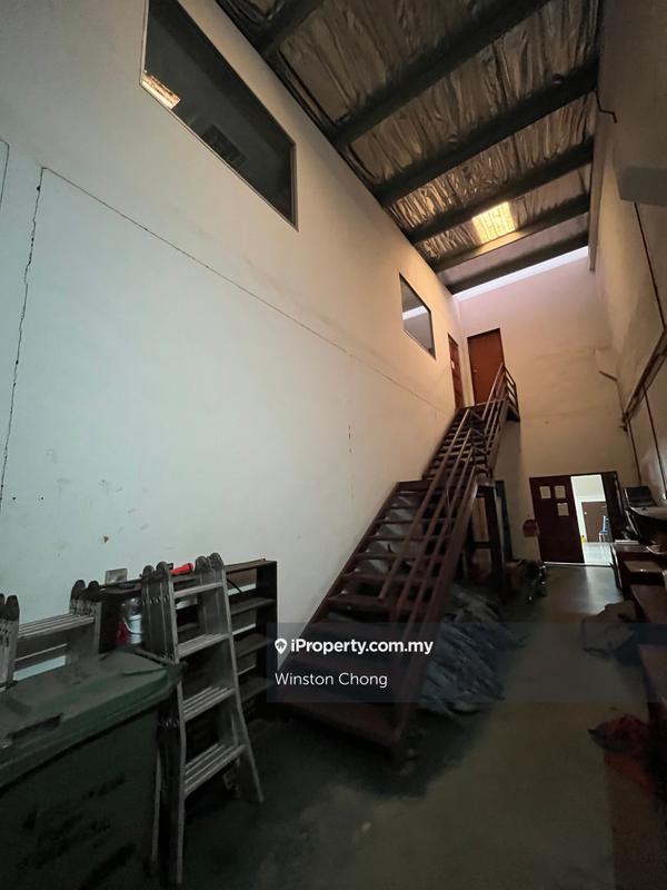 Terrace Factory for Sale in Taman Perindustrian Batu Caves, Batu Caves by Winston Chong - iProperty.com.my