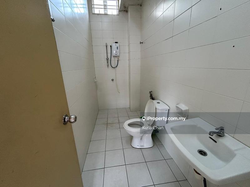 Rumah Teres 2.5-Tingkat untuk Dijual di Taman Tasik Prima, Puchong oleh Kuro Chan - iProperty.com.my