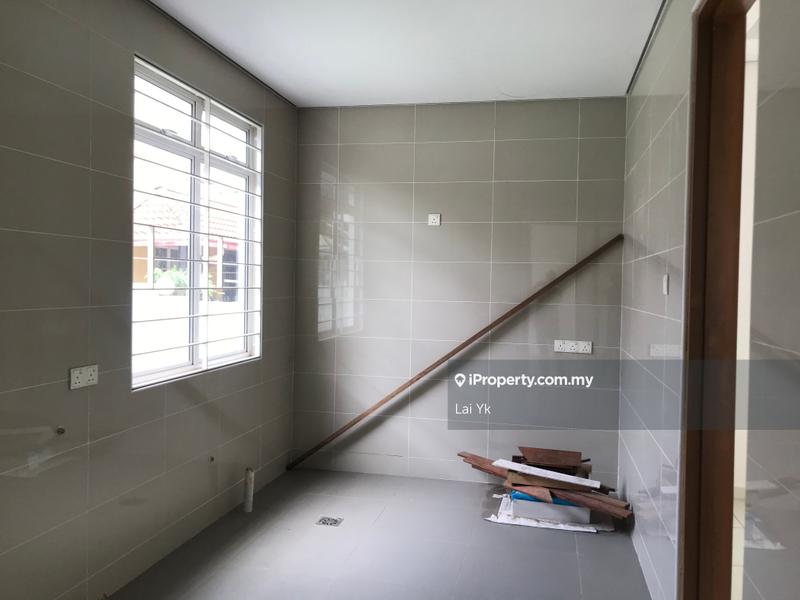 Bungalow House for Sale in Grandville, Subang Jaya by Lai Yk - iProperty.com.my