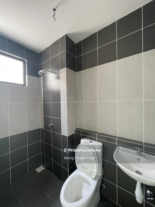 Residensi Servis untuk Dijual di V-Residensi 5 oleh Wong Cheuk Kuan - iProperty.com.my