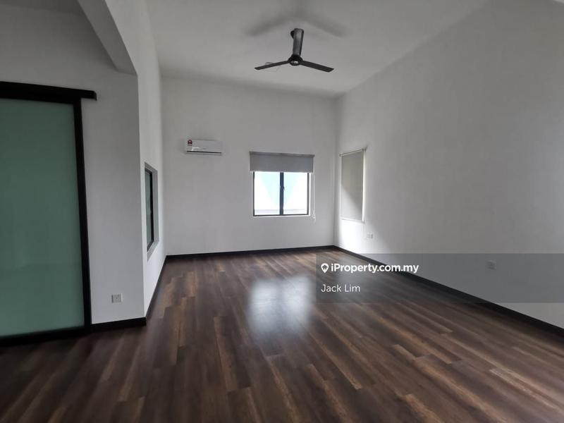 Rumah Berangkai 3 Tingkat untuk Dijual di Corner 3 Sty Kingsgate, BK Kinrara, Puteri Puchong, Bandar Kinrara oleh Jack Lim - iProperty.com.my