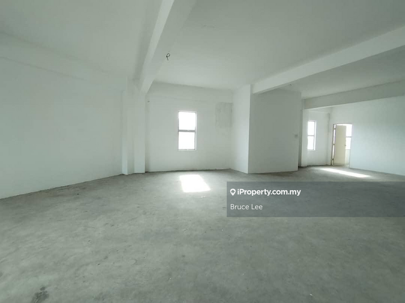 For Rent - For Rent 3 Storey shoplot corner lot Jalan Pegawai Alor Setar
