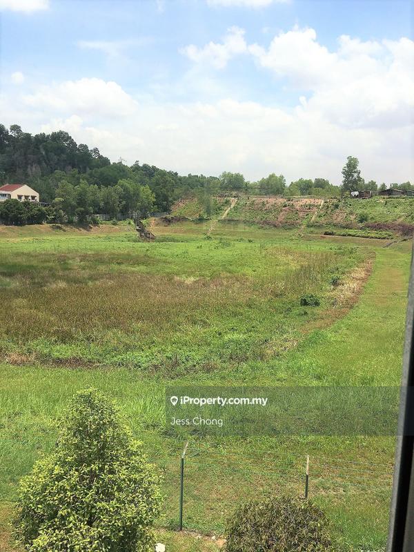 Shop / Office for Sale in Taman Equine, Seri Kembangan by Jess Chong - iProperty.com.my