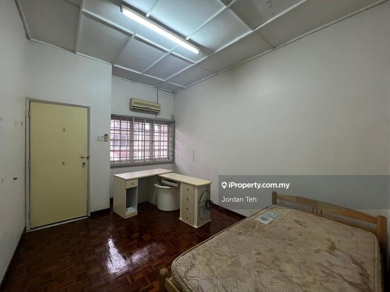 2-storey Terraced House for Sale in Taman Sea, Petaling Jaya by Jordan Teh - iProperty.com.my