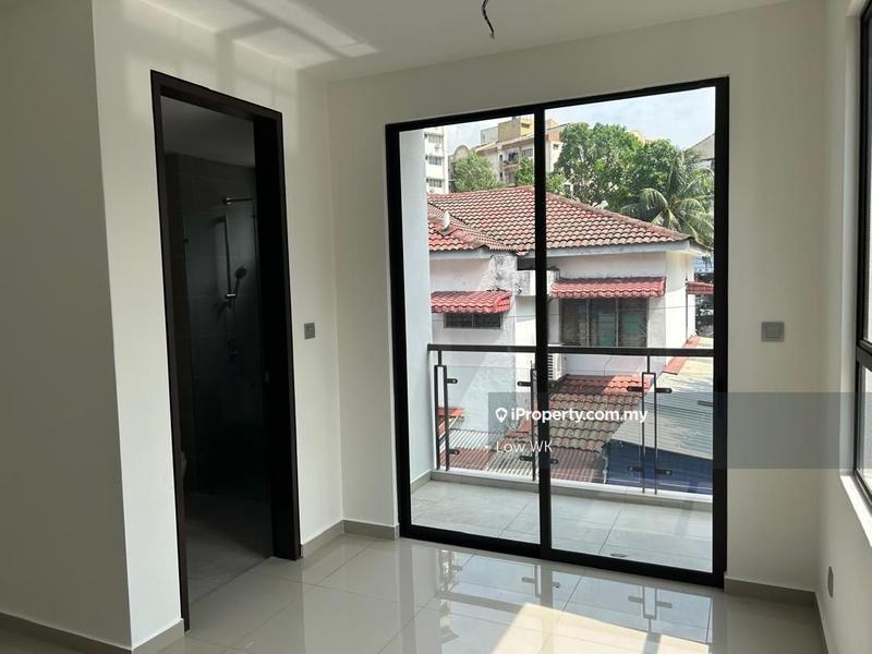Rumah Berangkai 2 Tingkat untuk Dijual di Taman Gembira, Jalan Klang Lama (Old Klang Road) oleh Low WK - iProperty.com.my