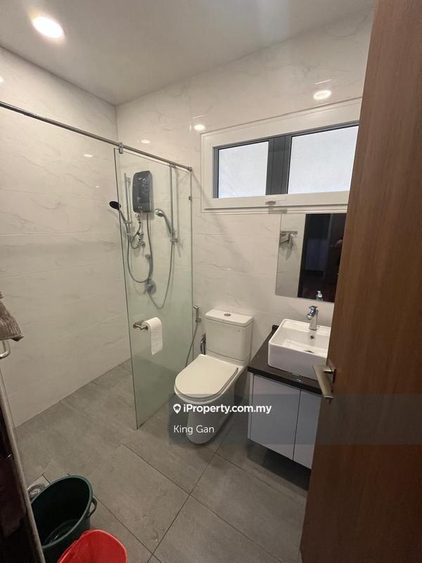 Rumah Berkembar untuk Dijual di Suria Residence, Cheras oleh King Gan - iProperty.com.my