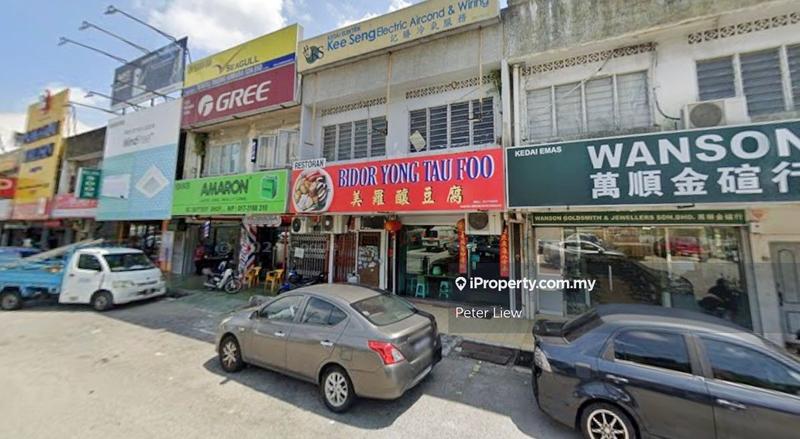 For Sale - ROI 4.65% ENDLOT FACING MAIN ROAD SHOP FOR SALES KINRARA, TAMAN PAK SIONG, PUCHONG