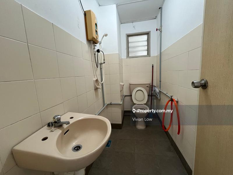 For Sale - Forest Green