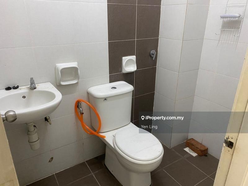 Townhouse for Sale in Bandar Saujana Putra, Tanjong Duabelas by Yen Ling - iProperty.com.my