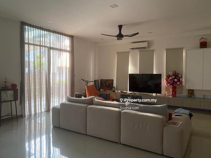 Semi-Detached House for Rent in Seri Kembangan, Selangor by Sophia Loh - iProperty.com.my