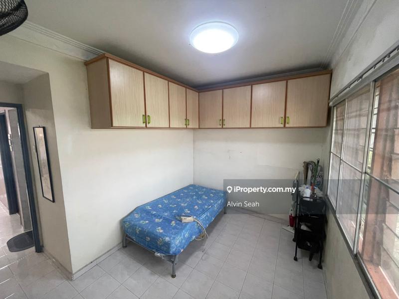 Apartment for Sale in Laksamana Cheng Ho by Alvin Seah - iProperty.com.my
