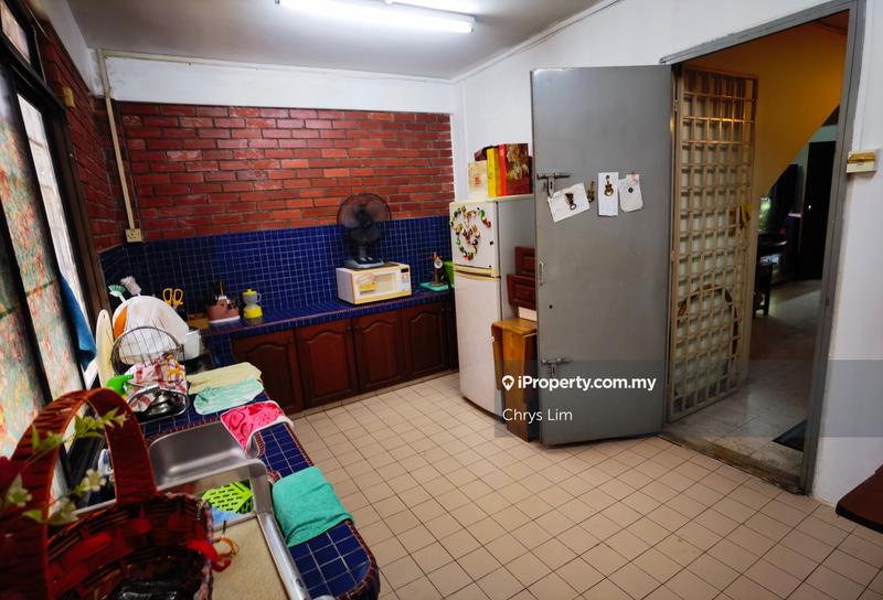 3-storey Terraced House for Sale in Taman Dagang, Ampang by Chrys Lim - iProperty.com.my