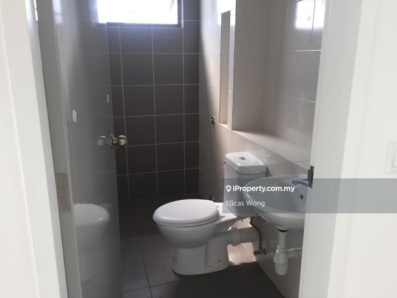 Rumah Teres 2-Tingkat untuk Dijual di Bandar Puncak Alam, Puncak Alam oleh Lucas Wong - iProperty.com.my