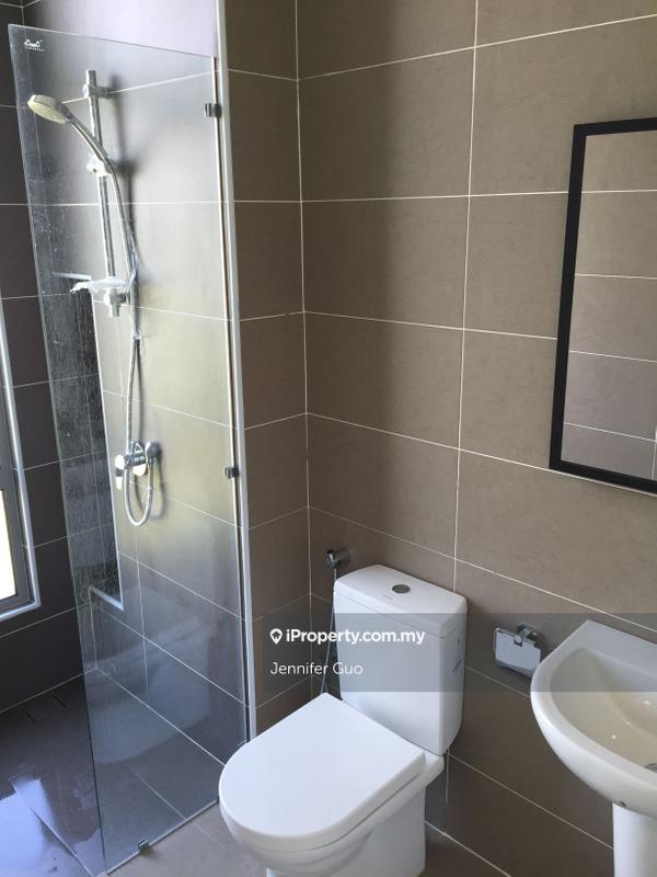 Rumah Berangkai 2 Tingkat untuk Dijual di Setia Eco Glades, Cyberjaya oleh Jennifer Guo - iProperty.com.my