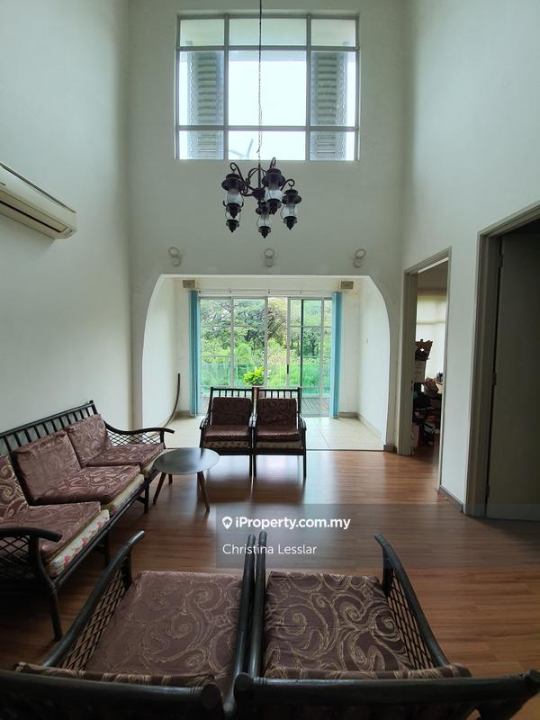 Rumah Teres 2.5-Tingkat untuk Dijual di USJ Heights, Subang Jaya oleh Christina Lesslar - iProperty.com.my
