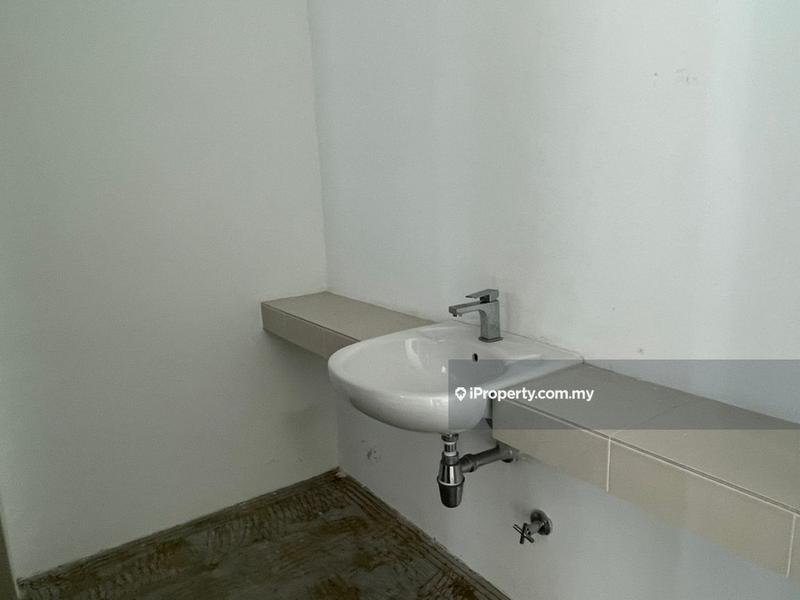 For Rent - Temasya 8