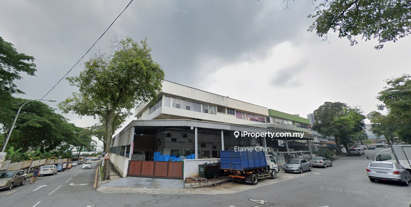 For Sale - Cheras Taman Shamelin Perkasa 3 Storey Semi D Factory for Sale