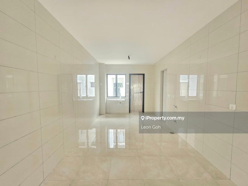 Rumah Teres 2-Tingkat untuk Dijual di Bandar Rimbayu, Telok Panglima Garang oleh Leon Goh - iProperty.com.my