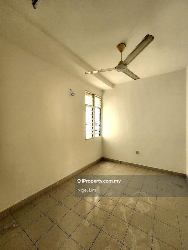 For Sale - Pangsapuri Lagoon Perdana