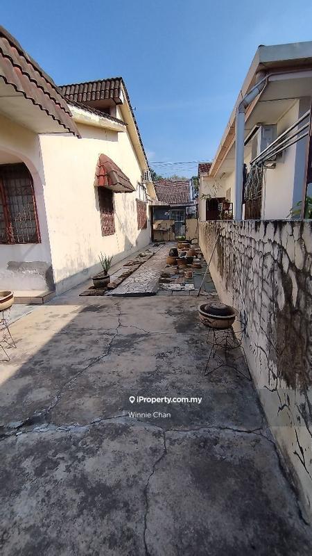 1-storey Terraced House for Sale in Taman Pengkalan Barat, Ipoh by Winnie Chan - iProperty.com.my