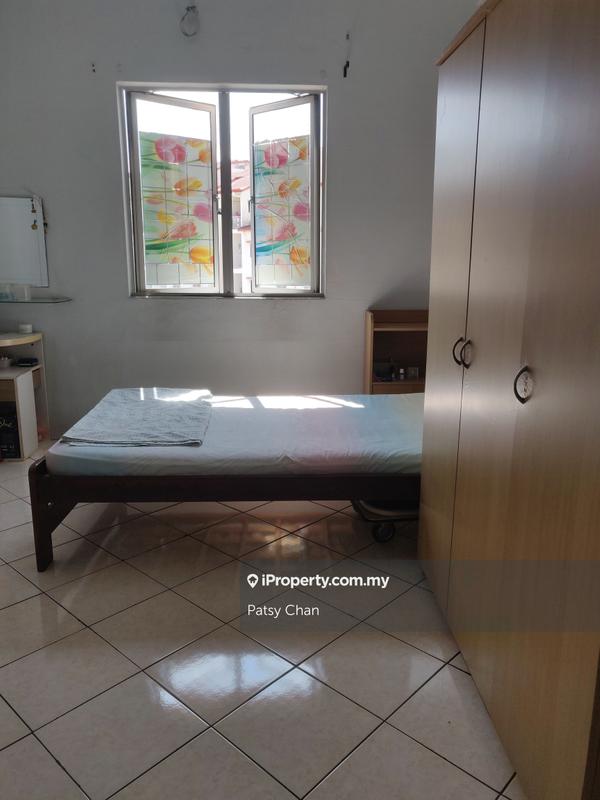 Apartment for Sale in Bayu Puteri by Patsy Chan - iProperty.com.my