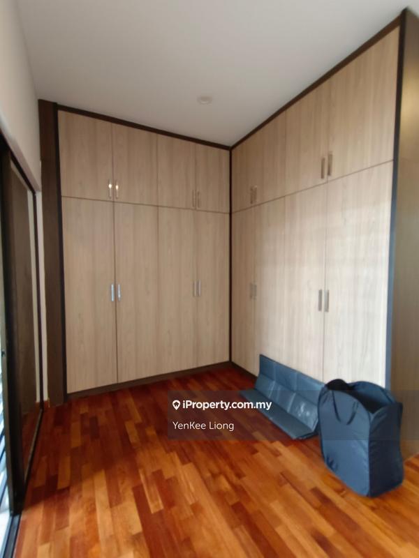 Townhouse for Sale in 16 Sierra, Puchong by YenKee Liong - iProperty.com.my