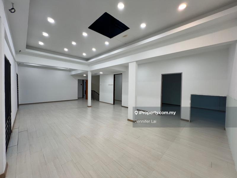 Semi-Detached House for Sale in Seksyen 25, Shah Alam by Jennifer Lai - iProperty.com.my