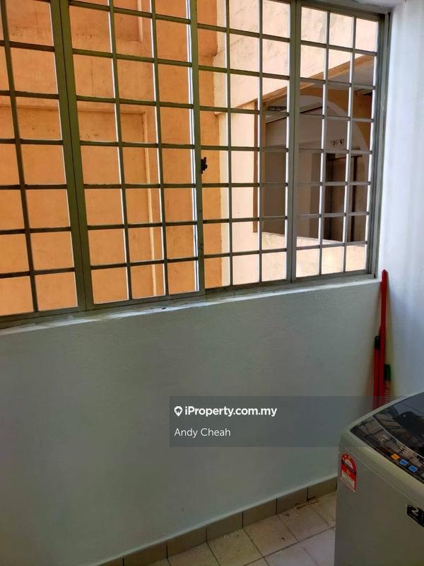 Pangsapuri untuk Dijual di Pangsapuri Persiaran Tanjung oleh Andy Cheah - iProperty.com.my