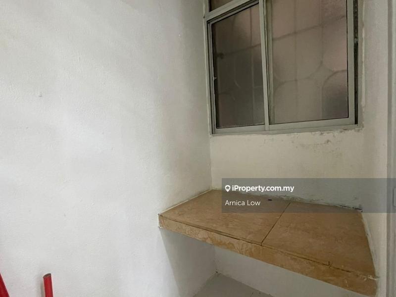 Pangsapuri untuk Dijual di Vista Pinggiran Apartment oleh Arnica Low - iProperty.com.my