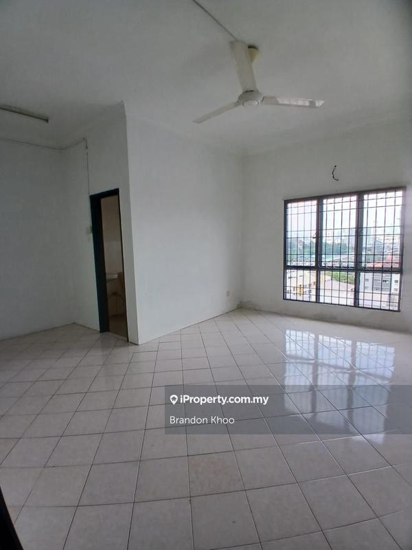 Apartment for Sale in Bayu Puteri by Brandon Khoo - iProperty.com.my