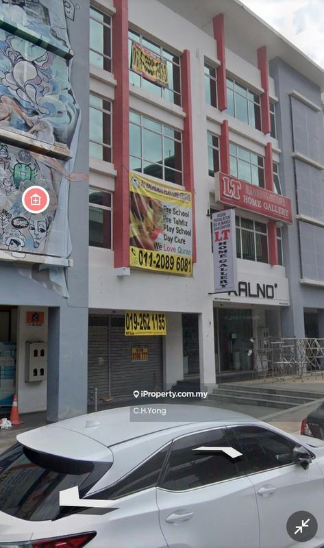 Pejabat untuk Disewa di Bandar Putra Permai, Seri Kembangan oleh C.H.Yong - Exterior - iProperty.com.my