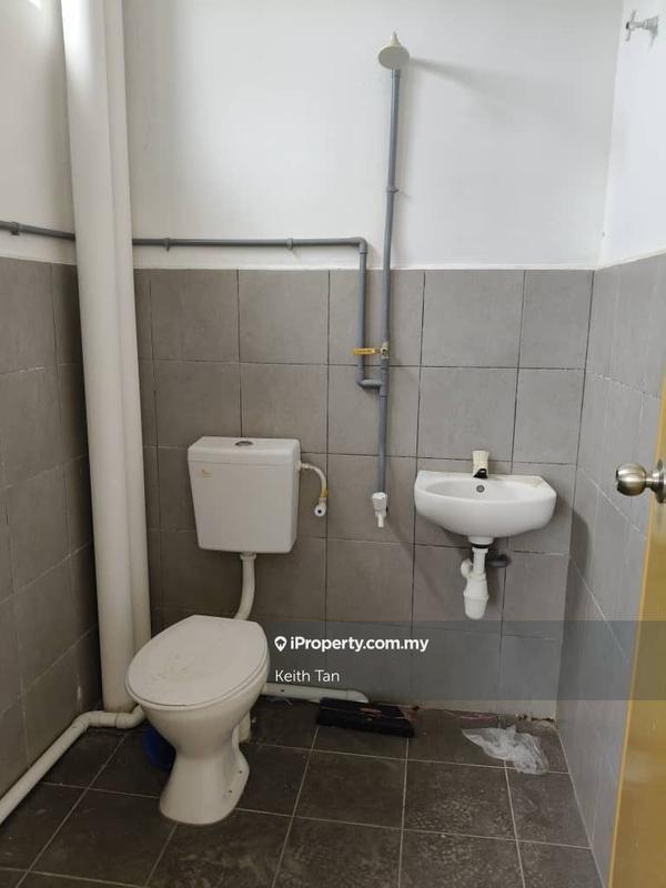 Pejabat untuk Disewa di Taman Kota Laksamana Jaya, Melaka City oleh Keith Tan - iProperty.com.my