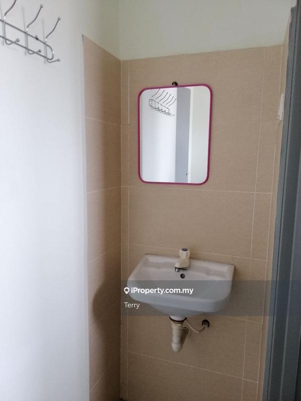 1-storey Terraced House for Rent in Sec 8, Petaling Jaya by Terry - iProperty.com.my